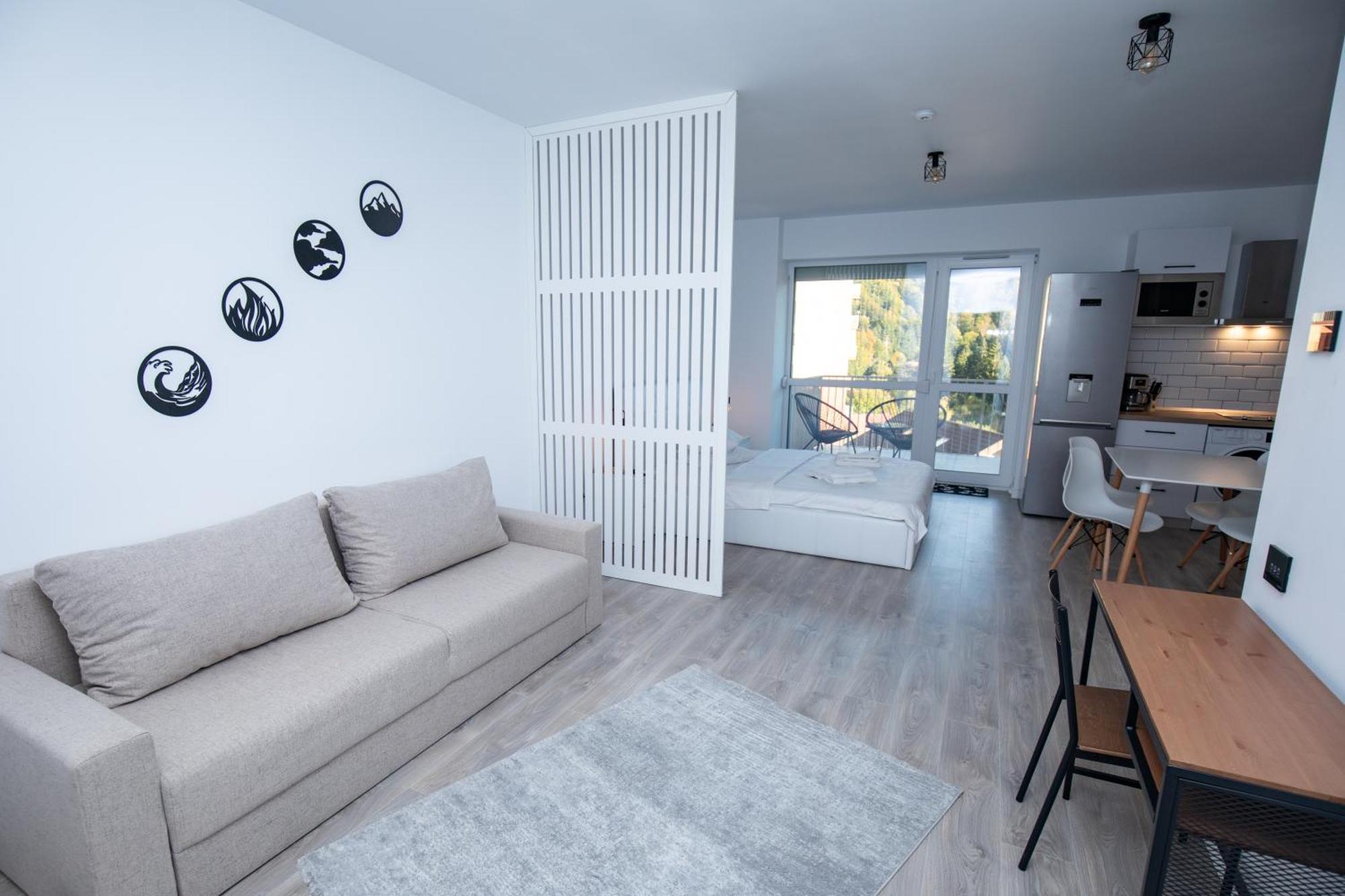 Cozy Studio 4 People With Parking シナヤ エクステリア 写真